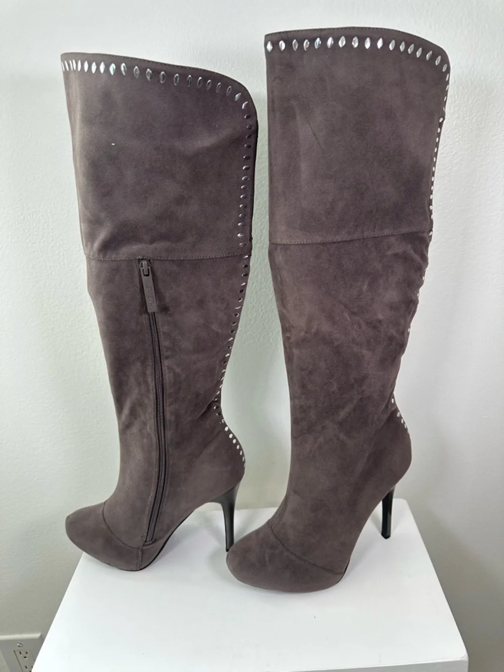 Shiekh Knee High Boots Size 10 Brown Faux Suede Studded Stiletto Heel Zip